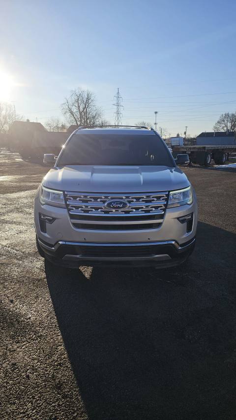 Vehicle photo 1