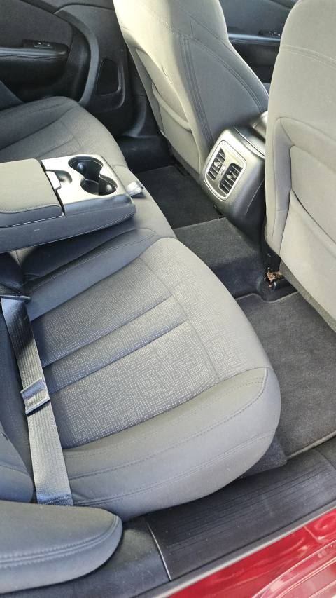 Vehicle photo 14